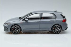 Volkswagen Golf GTI Mk8 Norev 1:18 188590 Metāls — attēls 4 no 7
