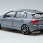 Volkswagen Golf GTI Mk8 Norev 1:18 188590 Metāls - image 6 of 7
