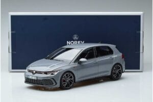 Volkswagen Golf GTI Mk8 Norev 1:18 188590 Metāls — attēls 7 no 7