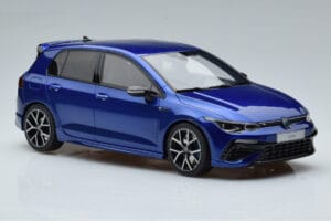 Volkswagen Golf Mk8 R Zils Otto 1:18 OT413 Sveķi — attēls 4 no 6