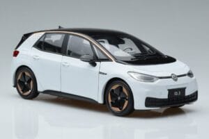 Volkswagen ID.3 Balts FAW 1:18 ZVN000001WEI Metāls — attēls 5 no 7