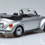 Volkswagen Beetle 1303 Kabriolets Sudrabs Norev 1:18 - image 2 of 6