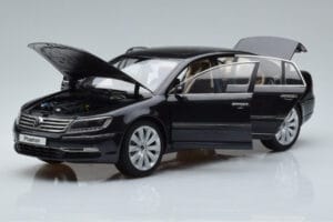 Volkswagen Phaeton V6 Mazeppa Pelēks Kyosho 1:18 08831MBK Metāls — attēls 2 no 9