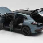 Volkswagen Teramont X Pelēks FAW 1:18 ZVB000003B Metāls - image 5 of 8