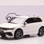 Volkswagen Tiguan R Balts Otto 1:18 - image 6 of 6