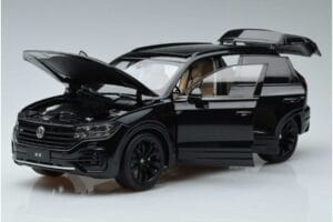 Volkswagen Touareg CR Melns FAW 1:18 LTC761021BLA Metāls — attēls 2 no 7
