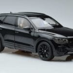 Volkswagen Touareg CR Melns FAW 1:18 LTC761021BLA Metāls - image 5 of 7
