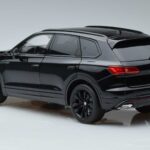Volkswagen Touareg CR Melns FAW 1:18 LTC761021BLA Metāls - image 6 of 7