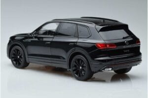 Volkswagen Touareg CR Melns FAW 1:18 LTC761021BLA Metāls — attēls 6 no 7