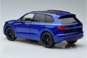 Volkswagen Touareg CR Zils FAW 1:18 LTC761021BLU Metāls — attēls 6 no 7