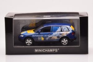 Volkswagen Touareg 7L Shell Helix Fresh Up Force Minichamps 1:43 VOLKSWAGEN-264066 Metāls — attēls 4 no 4