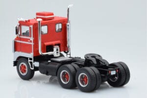 White 7400 Sarkans Sudrabs IXO 1:43 TR170 Metāls — attēls 4 no 5