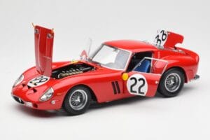 Ferrari 250 GTO #22 24 Hours of Le Mans 1962 Kyosho 1:18 08432B Metāls — attēls 2 no 8