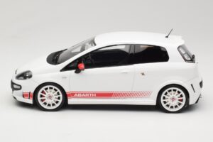 Abarth Punto 199 Esseesse Balts Otto 1:18 OT460 Sveķi — attēls 3 no 6