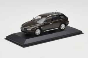 Alfa Romeo 159 Brooklands Green Minichamps 1:43 400120411 Metāls — attēls 2 no 4