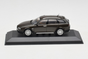 Alfa Romeo 159 Brooklands Green Minichamps 1:43 400120411 Metāls