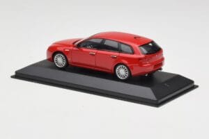 Alfa Romeo 159 Sportwagon Alfa Sarkans Minichamps 1:43 400120511 Metāls — attēls 3 no 4