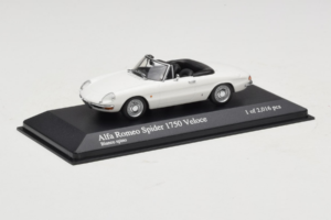 Alfa Romeo 1750 Spider Veloce Balts Minichamps 1:43 400120530 Metāls — attēls 2 no 4