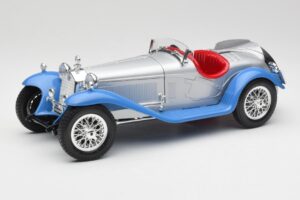 Alfa Romeo 2300 Spider Sudrabs Zils Bburago 1:18 3008 Metāls