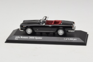 Alfa Romeo 2600 Spider Melns Minichamps 1:43 400120630 Metāls