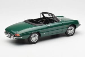 Alfa Romeo Duetto Spider Zaļš AUTOart 1:18 70138 Metāls — attēls 3 no 8