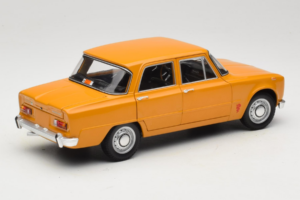 Alfa Romeo Giulia 1300 Super Oranžs Minichamps 1:18 180120900 Metāls — attēls 3 no 8
