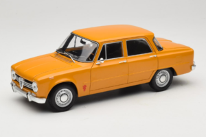 Alfa Romeo Giulia 1300 Super Oranžs Minichamps 1:18 180120900 Metāls