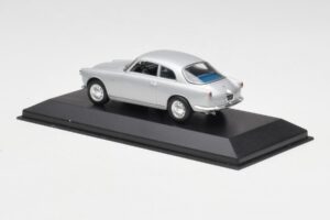 Alfa Romeo Giulietta Sprint Sudrabs Minichamps 1:43 400120400 Metāls — attēls 3 no 4