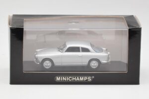 Alfa Romeo Giulietta Sprint Sudrabs Minichamps 1:43 400120400 Metāls — attēls 4 no 4