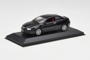 Alfa Romeo GT Melns Minichamps 1:43 400120320 Metāls — attēls 2 no 4