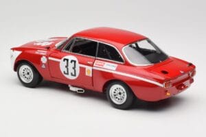 Alfa Romeo GTA 1300 Junior #33 T. Hezemans / G. van Lennep Hezemans Jarama 1972 Minichamps 1:18 100721233 Metāls — attēls 7 no 8