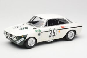 Alfa Romeo GTA 1300 Junior #35 C. Colzani / Pooky / G. Venturi 4 Hours of Jarama 1972 Minichamps 1:18 155721235 Metāls