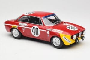 Alfa Romeo GTA 1300 Junior #40 F. Picchi / J-C. Chasseuil Division 1 Winners 12 Hours of Paul Ricard 1971 Minichamps 1:18 155 — attēls 4 no 6