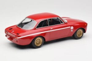 Alfa Romeo GTA 1300 Junior Sarkans Minichamps 1:18 155120020 Metāls — attēls 2 no 6