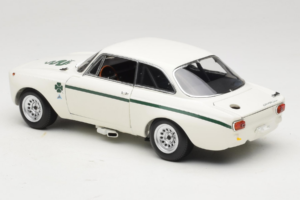 Alfa Romeo GTA 1300 Junior Balts Minichamps 1:18 100120501 Metāls — attēls 7 no 8