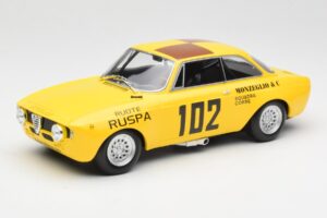 Alfa Romeo GTA 1300 #102 Squadra Corse R. Zanetti / M. Ruspa / Monzeglio Targa Florio 1971 Minichamps 1:18 155711202 Metāls