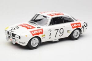 Alfa Romeo GTA 1300 #79 H. Rubens / C. Van Ryn 24 Hours of Spa 1971 Minichamps 1:18 155711279 Metāls
