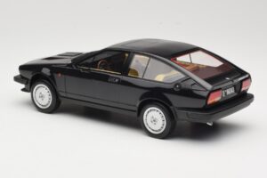 Alfa Romeo GTV6 2.5 Melns Laudoracing-Models 1:18 LM110C Metāls — attēls 5 no 6