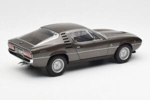 Alfa Romeo Montreal Brūns Metaliks AUTOart 1:18 70173 Metāls — attēls 3 no 8