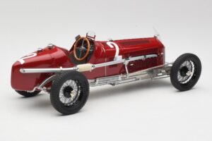 Alfa Romeo P3 #2 R. Caracciola German GP Winner 1932 CMC 1:18 M-220 Metāls — attēls 2 no 6