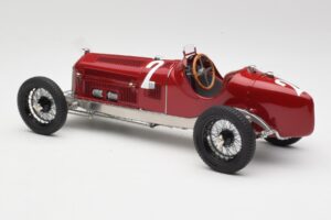 Alfa Romeo P3 #2 R. Caracciola German GP Winner 1932 CMC 1:18 M-220 Metāls — attēls 5 no 6