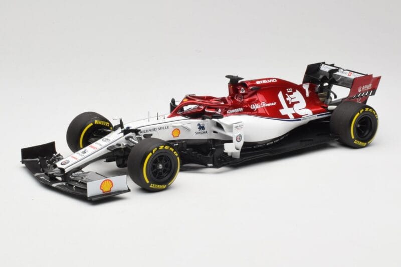 Alfa Romeo Racing C38 #7 K. Raikkonen F1 2019 Minichamps 1:18 110190007 Metāls