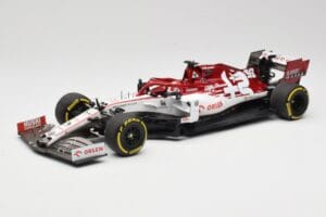 Alfa Romeo Racing C39 #99 A. Giovinazzi Austrian GP 2020 Minichamps 1:18 110200199 Metāls