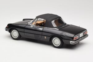 Alfa Romeo Spider 916 Veloce Melns Ricko 1:18 32107 Metāls — attēls 7 no 8