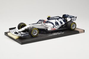 AlphaTauri Honda AT01 #10 P. Gasly Winner Italian GP 2020 Minichamps 1:18 117200810 Metāls — attēls 2 no 6