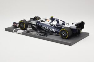 AlphaTauri AT03 #22 Y. Tsunoda Bahrain GP 2022 Minichamps 1:18 117220122 Metāls — attēls 5 no 6