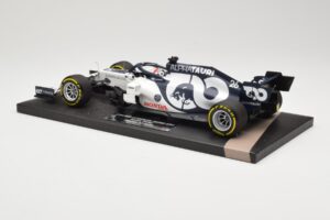 AlphaTauri Honda AT01 #26 D. Kvyat Italian GP 2020 Minichamps 1:18 117200826 Metāls — attēls 5 no 6