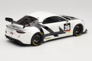 Alpine A110 GT4+ #36 J. Pla / J. Gilbert / J-M. Leandri Ultimate GT Endurance Cup 2024 Otto 1:18 OT1201 Sveķi — attēls 2 no 6