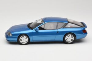 Alpine GTA V6 Turbo Bleu Alpine Metallic Otto 1:18 OT1146 Sveķi — attēls 3 no 6