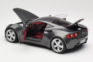 Artega GT Grey Metallic Revell 1:18 09024 Metāls — attēls 5 no 8